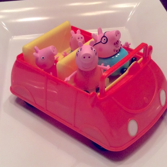 Peppa Pig Collection - Car & Figurines - Picture 4 of 5
